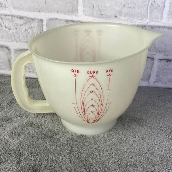 Vintage Tupperware Mix and Store 8 Cup Measuring Pitcher 2 QT - Picture 3 of 7